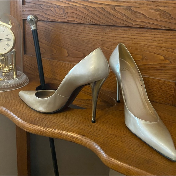 Stilettos Patent Leather, gold tone. - Picture 2 of 4